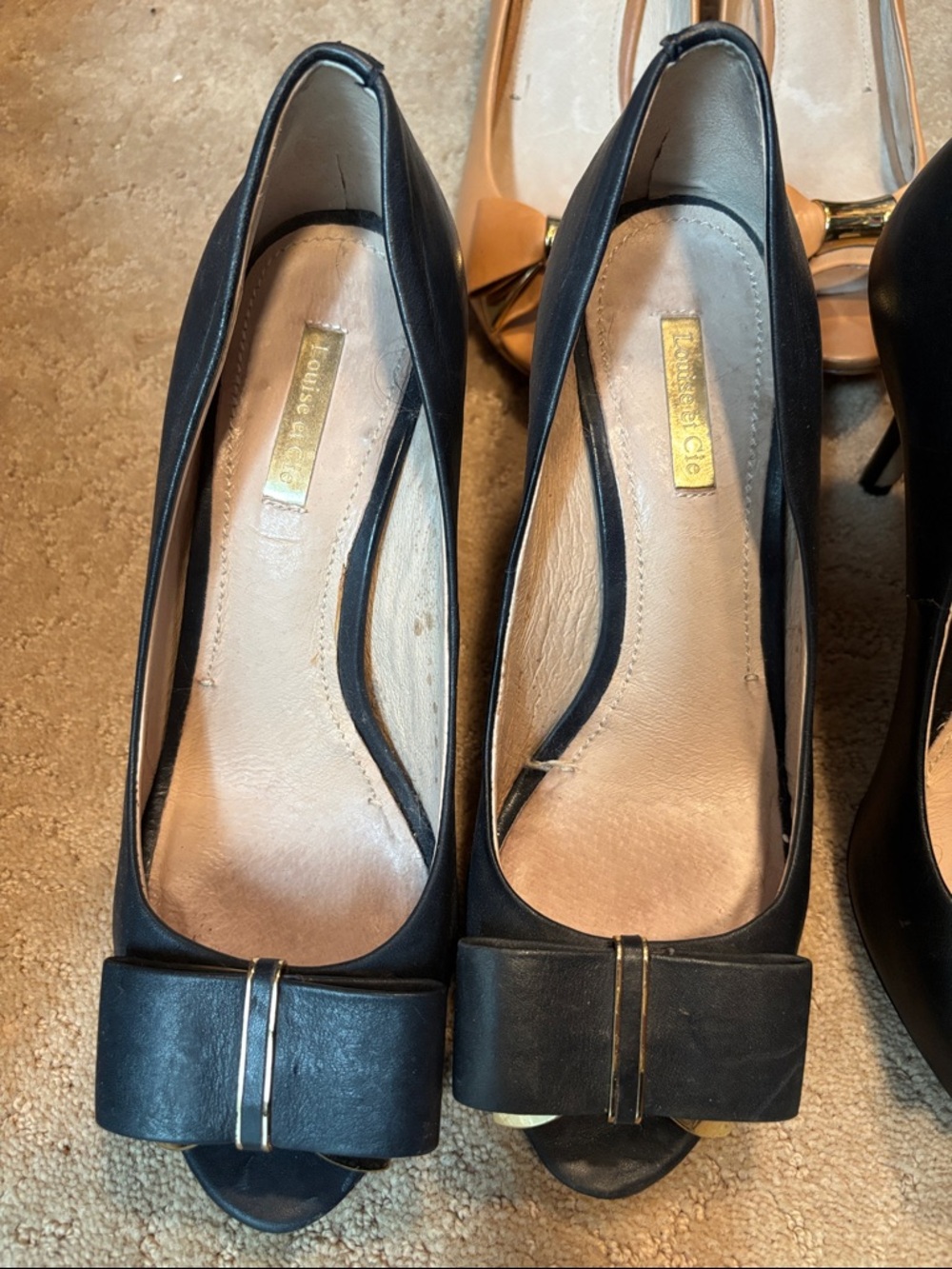 Three pairs of Louis et Cie peep toe heels. Navy, beige and black. - Picture 2 of 10